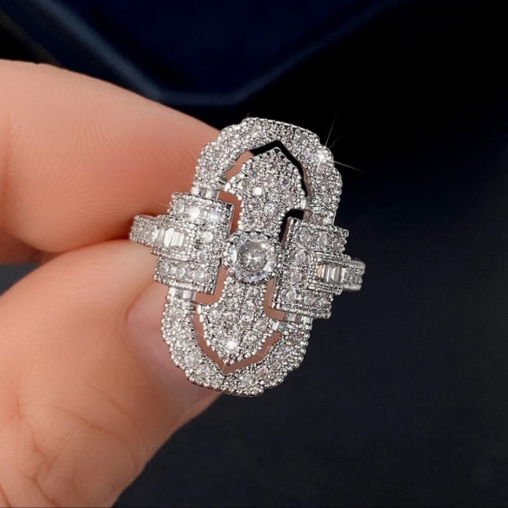 Geometric Shaped Ring